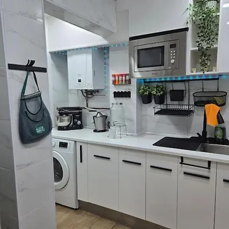 Apartment Alojamiento Entero Moderno En Barcelona *
