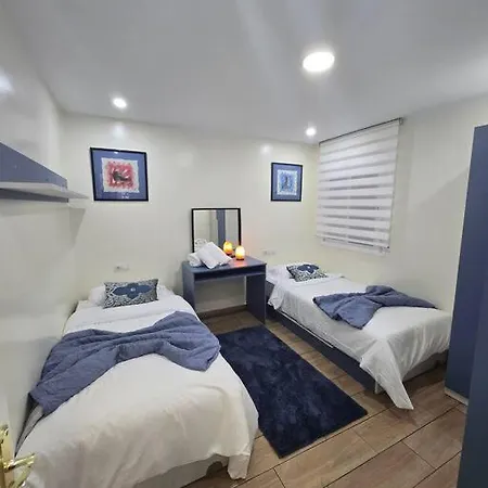 Apartment Alojamiento Entero Moderno En Barcelona